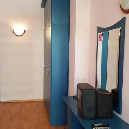 شقة Apartment Hotel Central *